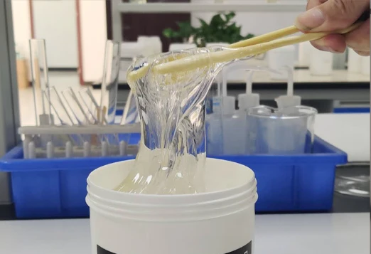 Liquid Polyisoprene Rubber LIR CAS 9003-31-0 For Adhesive Hot Melt Tire Sealant